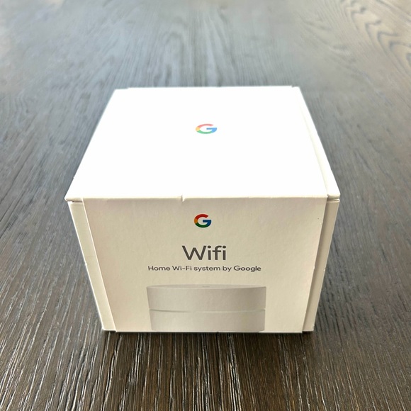 Google WiFi System in White - Picture 4 of 6